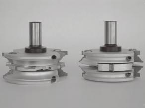5022 - Фрезови комплект за врати - CNC машина